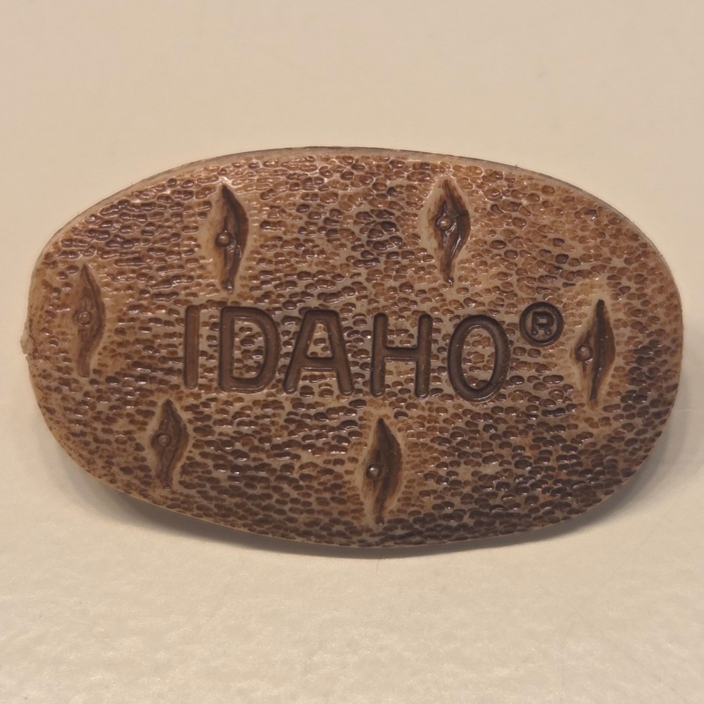 Idaho Potato Shaped Lapel Pin Souvenir‎ Collectible A